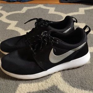 Nike Roshe runs